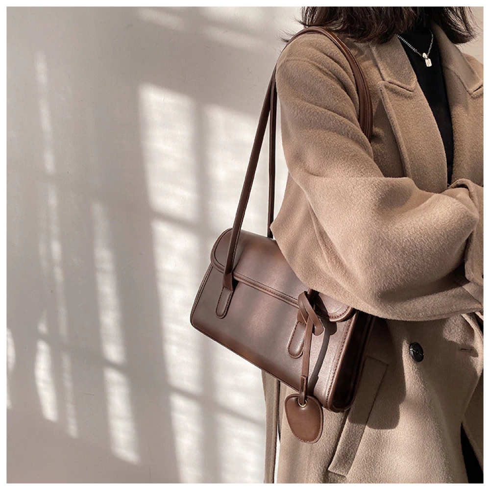 Shoulder Bag for Women Simple Design Crossbody Bag Large Capacity Tote Bag Commuting Bag Fashion 